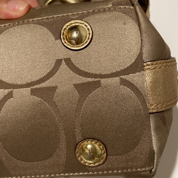 COACH ADDISON SPECTATOR 13206 Gold KHAKI JACQUARD SIGNATURE C BUSINESS HANDBAG - Picture 13 of 16